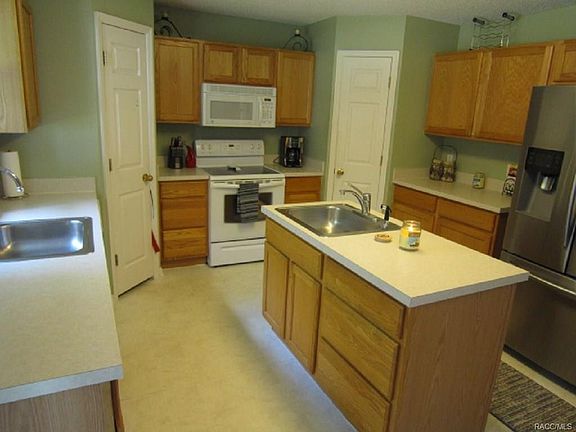 4th image of 8380 N Pocono Dr
