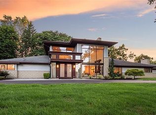 7106 Old Mill Rd, Bloomfield Hills, MI 48301