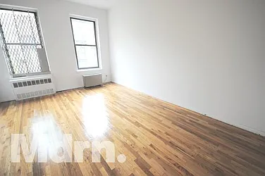 Rented by Mdrn Residential