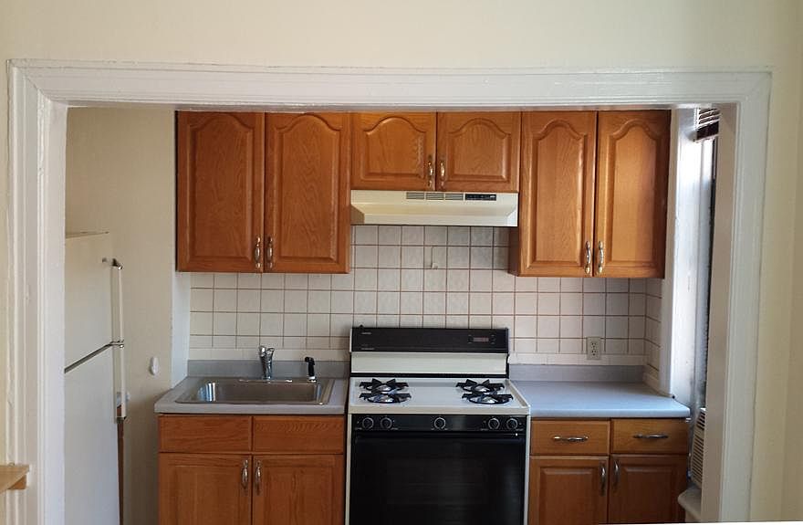 1st image of 66 2nd Pl APT 2