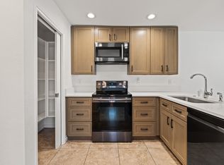 3422 S Roosevelt St, Tempe, AZ 85282