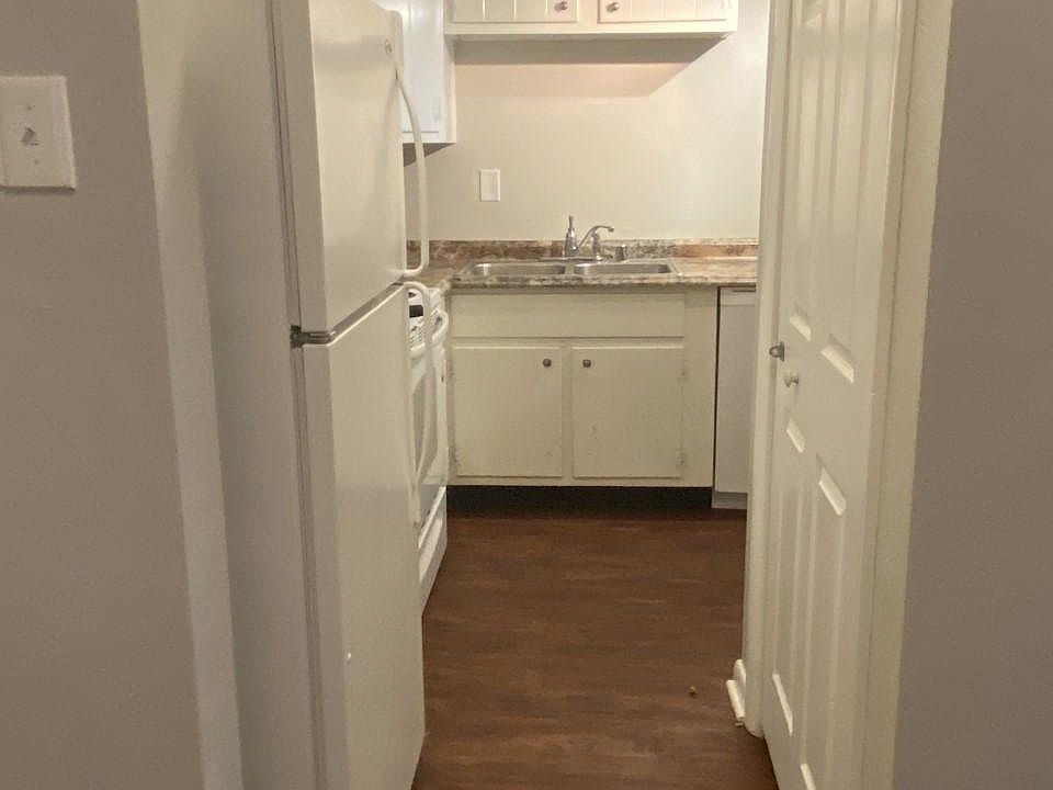 1st image of 130 N Hanover Ave APT 4