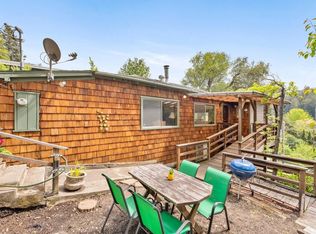 20401 Chapel Dr, Monte Rio, CA 95462