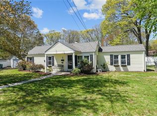 45 Inman Ave, Warwick, RI 02886