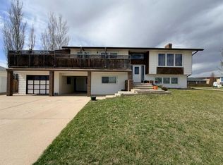 4716 E Heritage Dr, Taber, AB T1G1A4