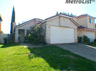 4840 Villa Royale Way, Sacramento, CA 95823