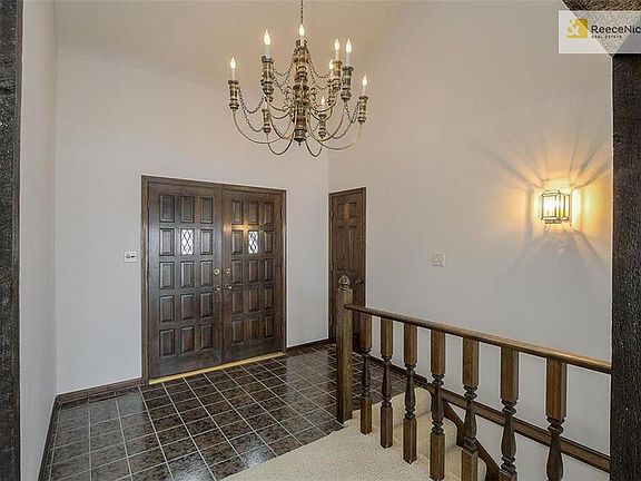 Front entryway.