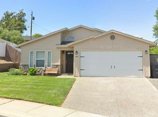 6802 Easy St, Yakima, WA 98903