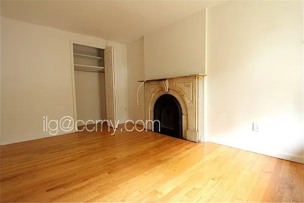 Rented by City Connections Realty | media 45