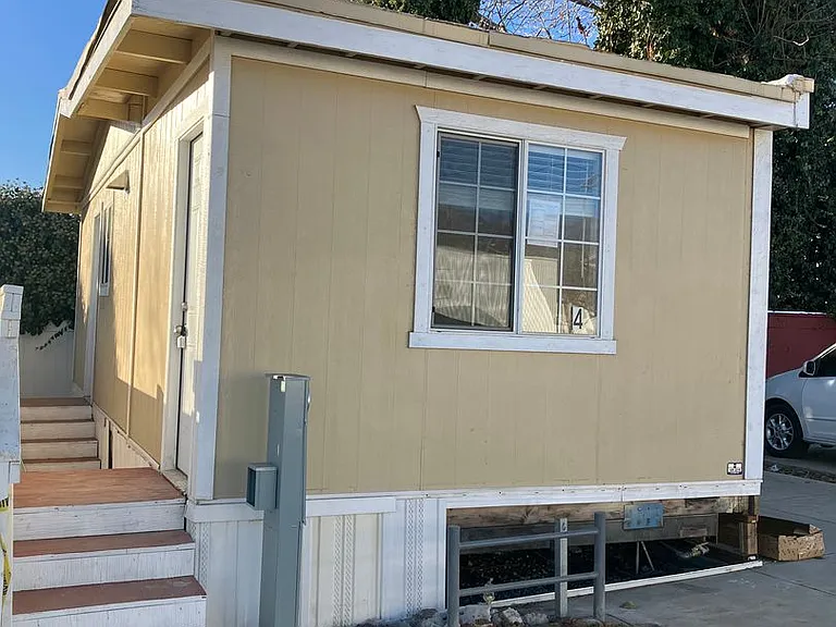 34642 Yucaipa Blvd — Photo 2