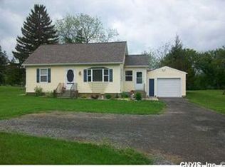 5111 Corporal Welch Rd, Syracuse, NY 13215