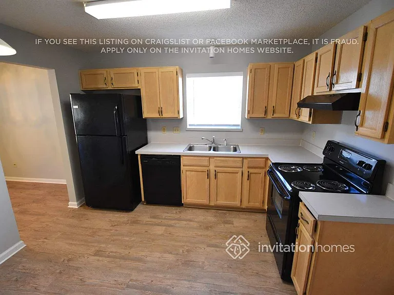 11179 Barbizon Cir E — Photo 4