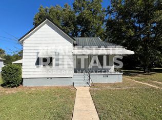 30 Sandusky Ln, Gadsden, AL 35904