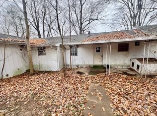 11880 Hanson Rd, Slaughters, KY 42456