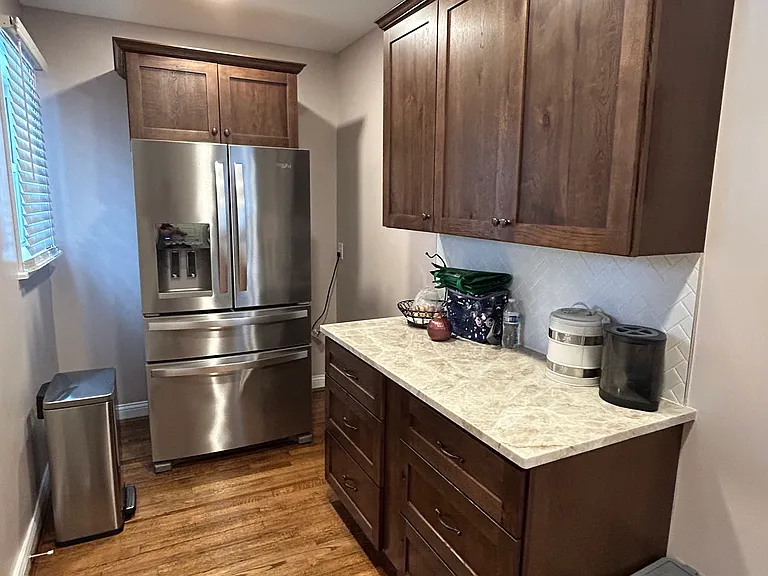 2523 Roanoke Ave — Photo 7