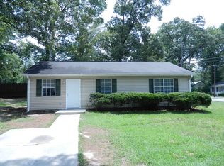 5096 Lorraine Pl, Forest Park, GA