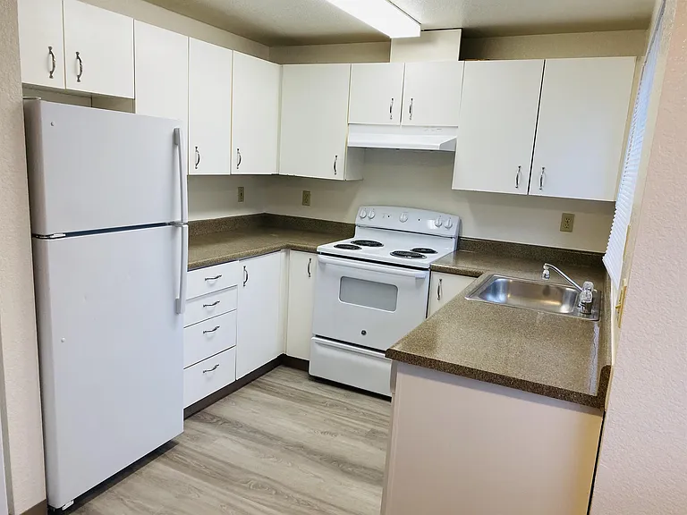 Rivers Landing Apartments — Photo 31
