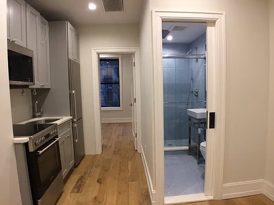 Rented by Bohemia Realty Group | media 18