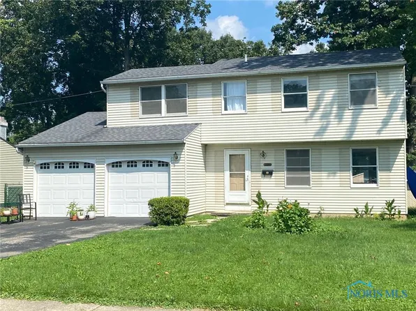 2921 Northshore Dr, Toledo, OH 43611