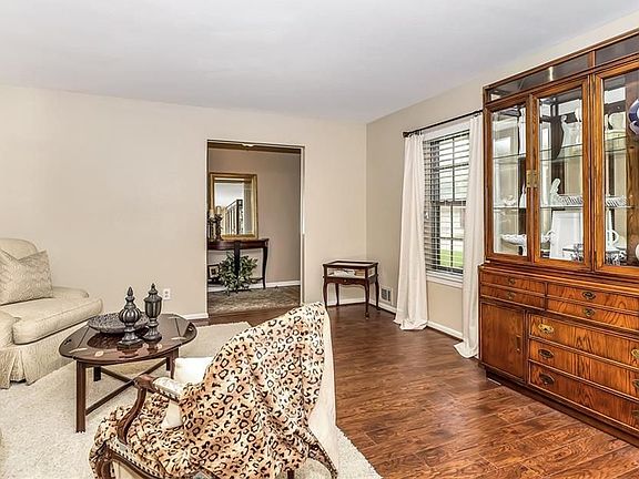 4th image of 10423 Trailcliff Dr