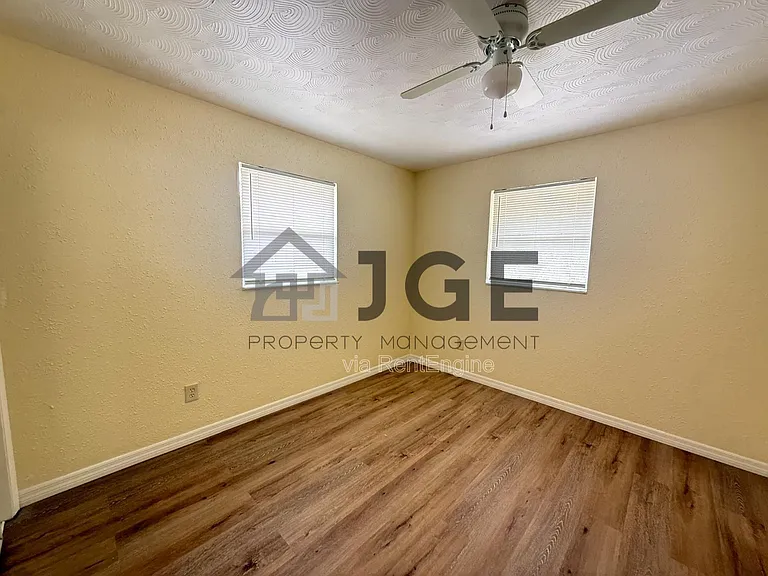 2351 Lafayette St — Photo 7
