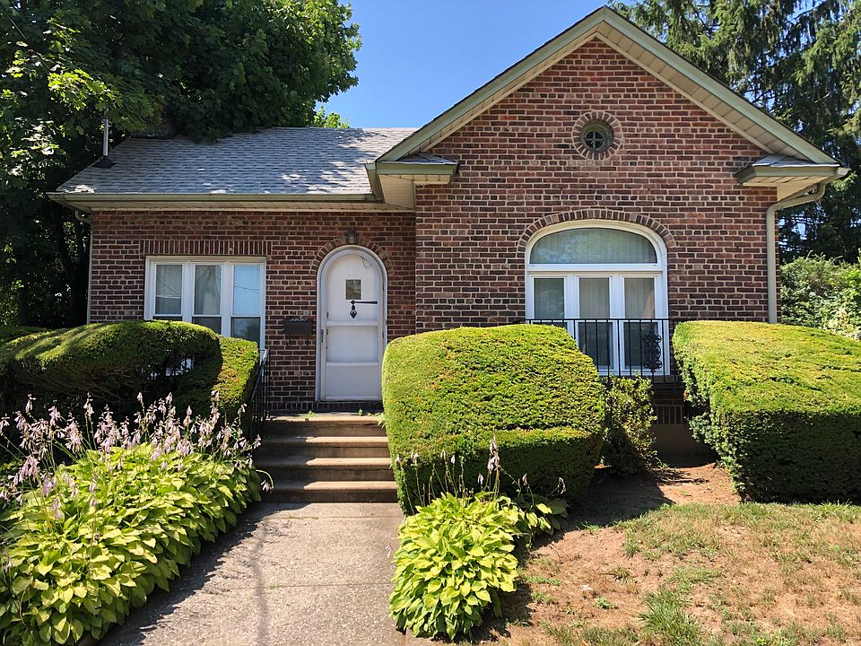 1st image of 133 Glenwood Ave