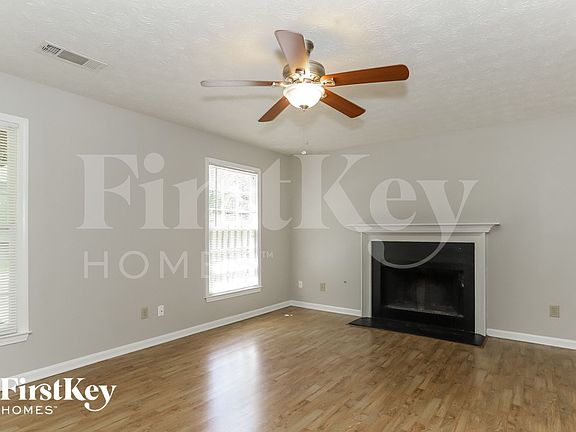 2nd image of 155 Beaverwood Ln