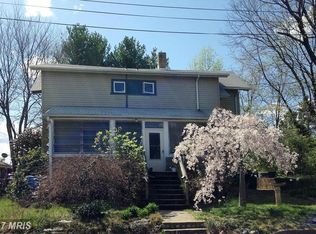 2110 S Fillmore St, Arlington, VA 22204