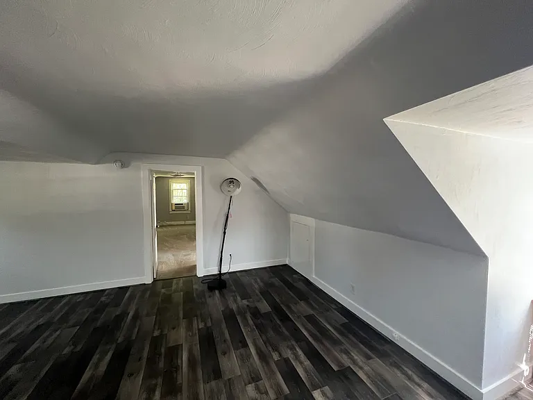 104 Dumont Ave #2 — Photo 12