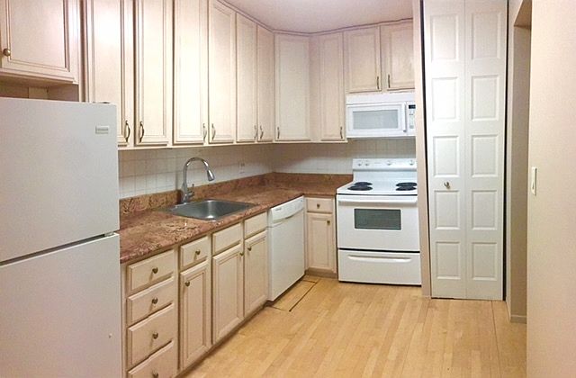 2nd image of 5 Villa Verde Dr APT 200