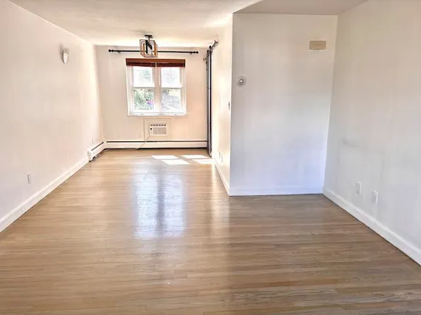 22 Emerson Gardens Rd, Lexington, MA 02420