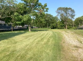 322 S Prairie Rd, New Lenox, IL 60451