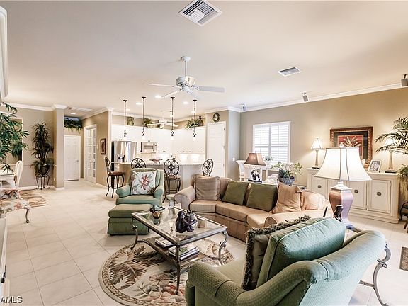 4th image of 8323 Shorecrest Dr