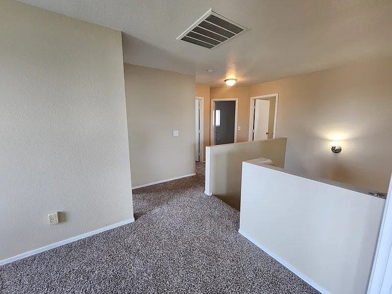5931 W Albeniz Pl — Photo 11