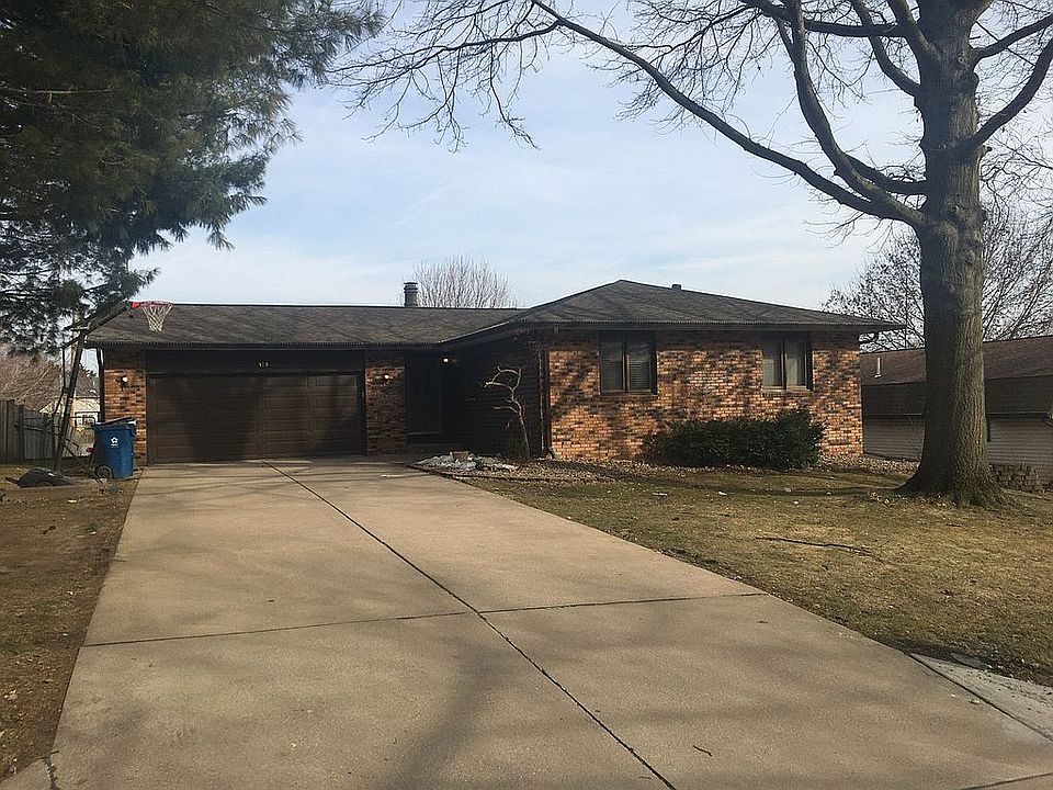 515 Walnut Court