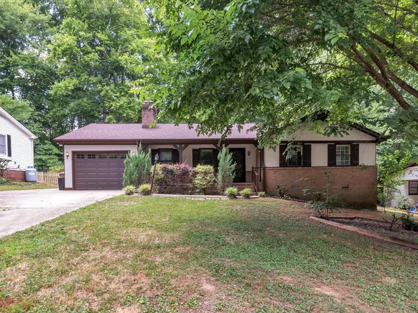 109 Baldwin Cir, Garner, NC 27529