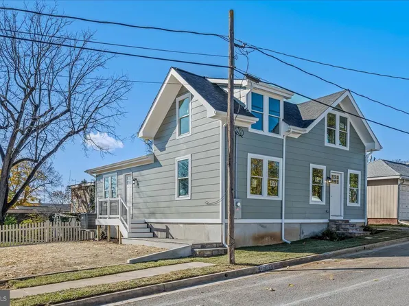 511 Berry St, Martinsburg, WV 25401