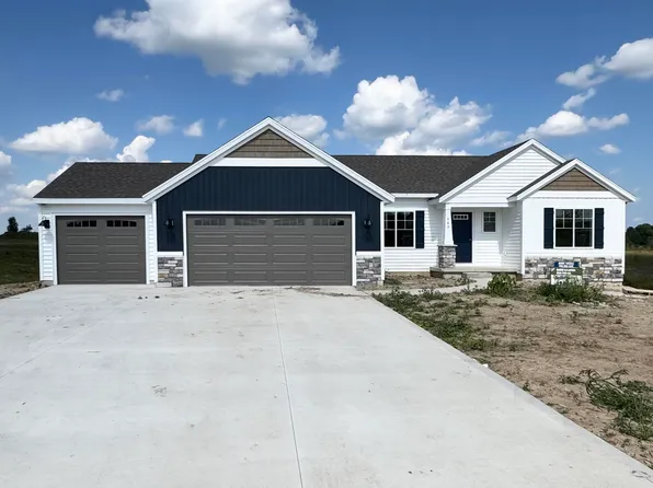 163 Wren Ct SE, Caledonia, MI 49316