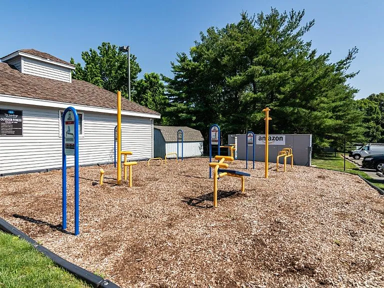 The Landings Apartment Homes — Photo 29
