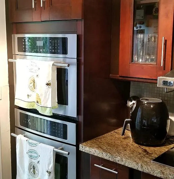 8962 Collins Ave — Photo 18