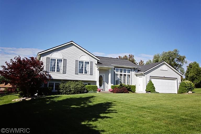 1st image of 3266 Nobb Hill Dr