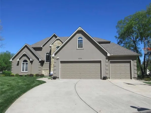 4214 SE Victory Cir, Lees Summit, MO 64082