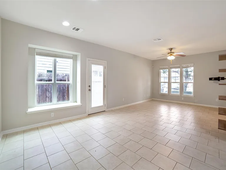 106 Gambel Oak Way — Photo 5