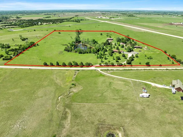 1390 SE 40th St, El Dorado, KS 67042