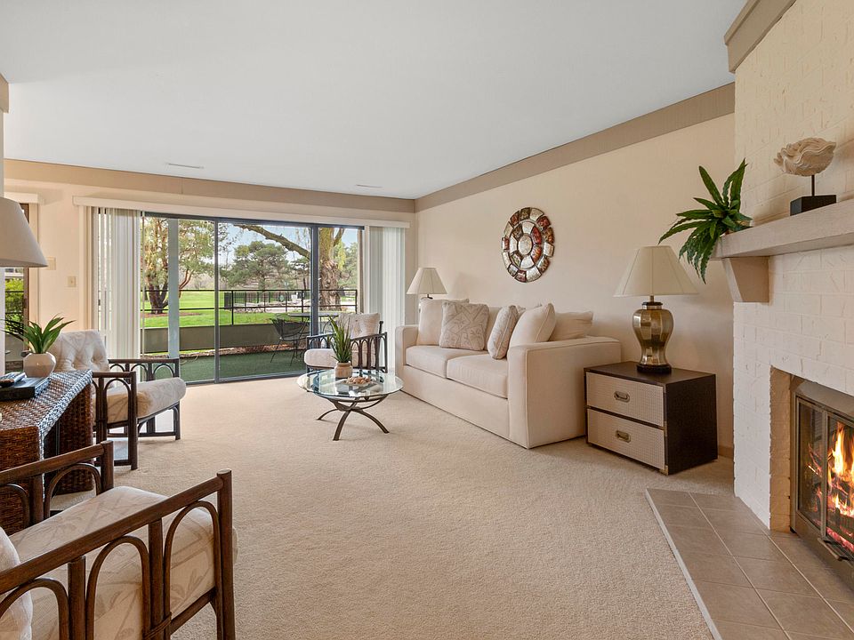 1st image of 37 Abbey Villa Cir #C