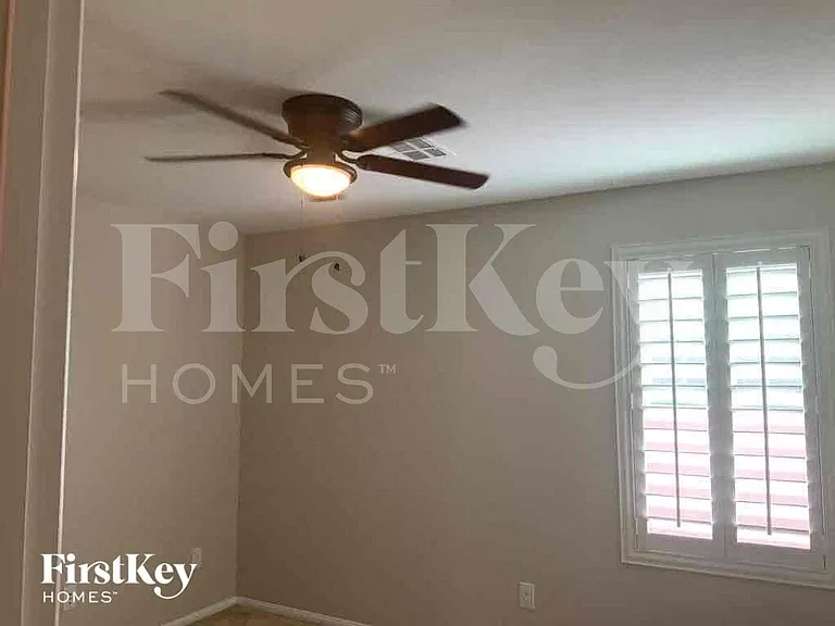 11060 Camden Bay St — Photo 21