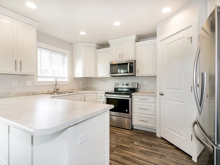 4621 S West Park Dr — Photo 6