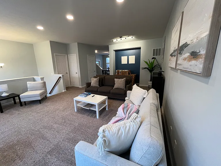 9460 Tanhurst Dr — Photo 17