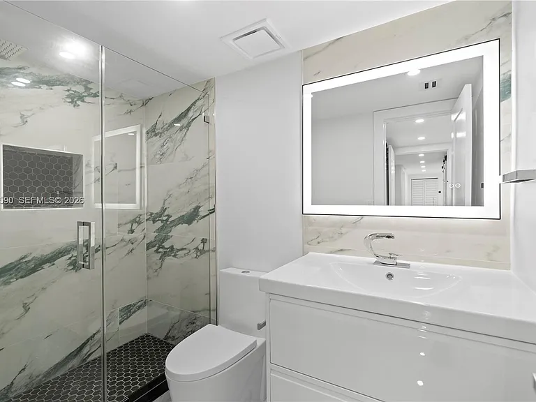 6206 SW 136th Ct #A101 — Photo 16