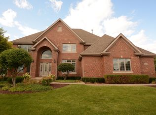 10648 Olde Mill Dr, Orland Park, IL